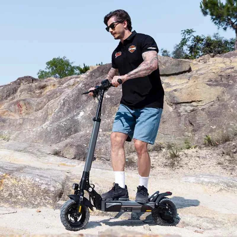 Finbike W9 Electric Scooter 48V 1000W Motor 10" Off-Road Tires