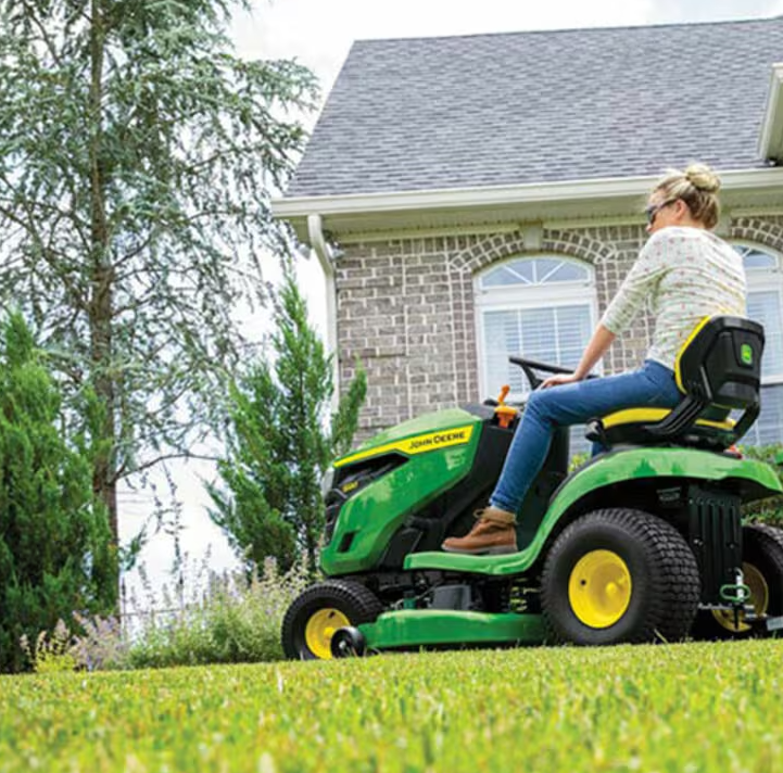 John Deere S120 Mower 42 in. 22 HP V-Twin Gas Hydrostatic Riding Lawn Mower